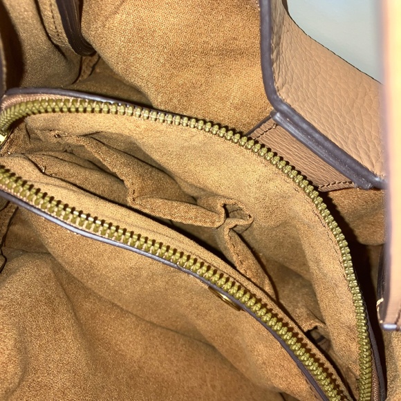 NWOT - Auburn Triple Compartment Convertible Crossbody - Picture 6 of 10